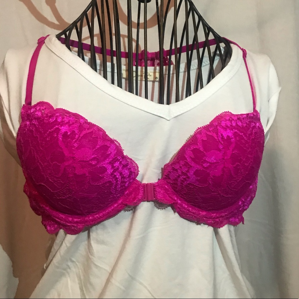 Victoria’s Secret PINK 34A push-up bra